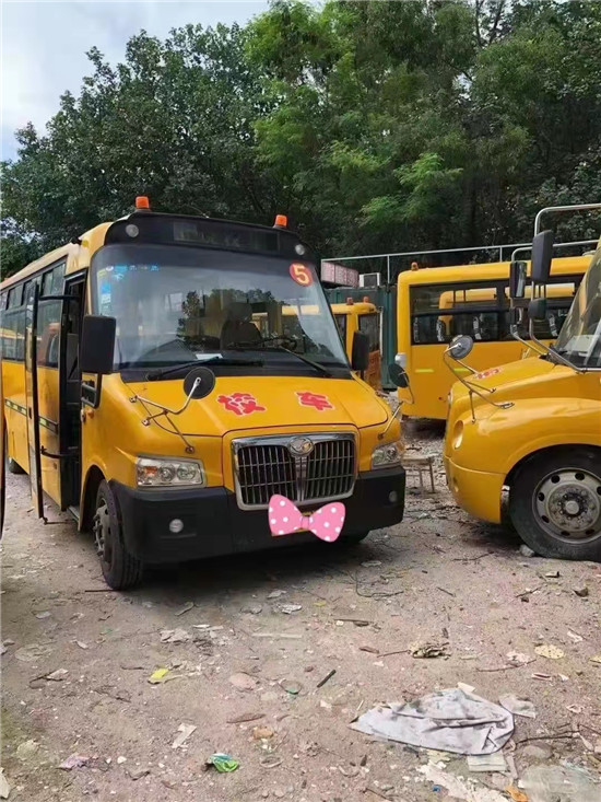 二手51座校车价格