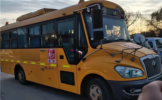 二手小学生校车