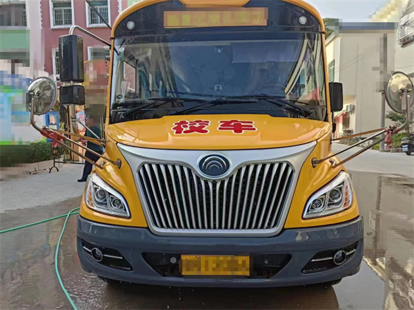 46座二手校车优势